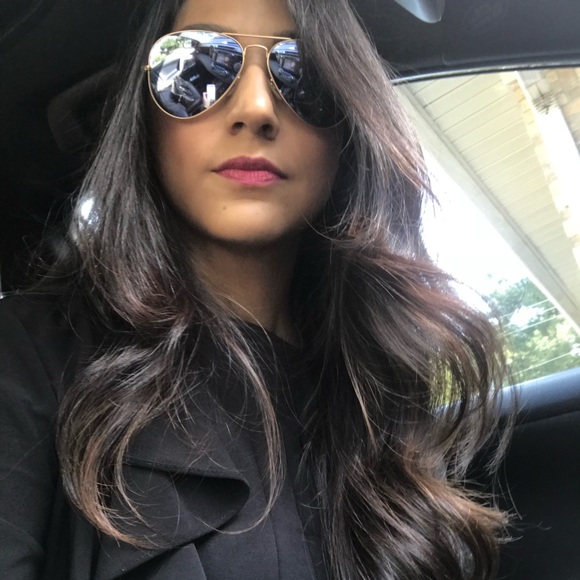 Meet your Posher, Jasmin - Picture 4 of 5